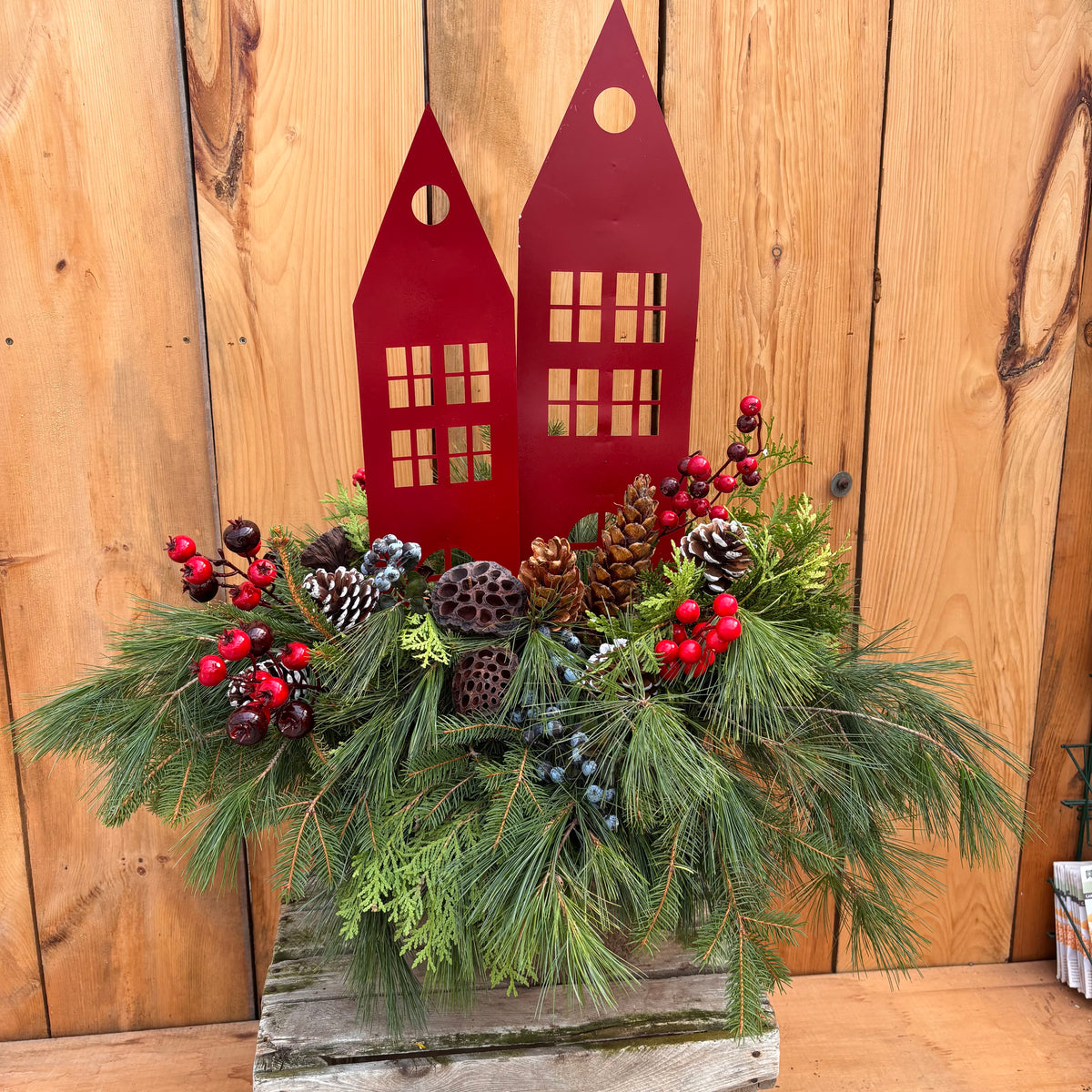 Holiday Houses - Winter Urn
