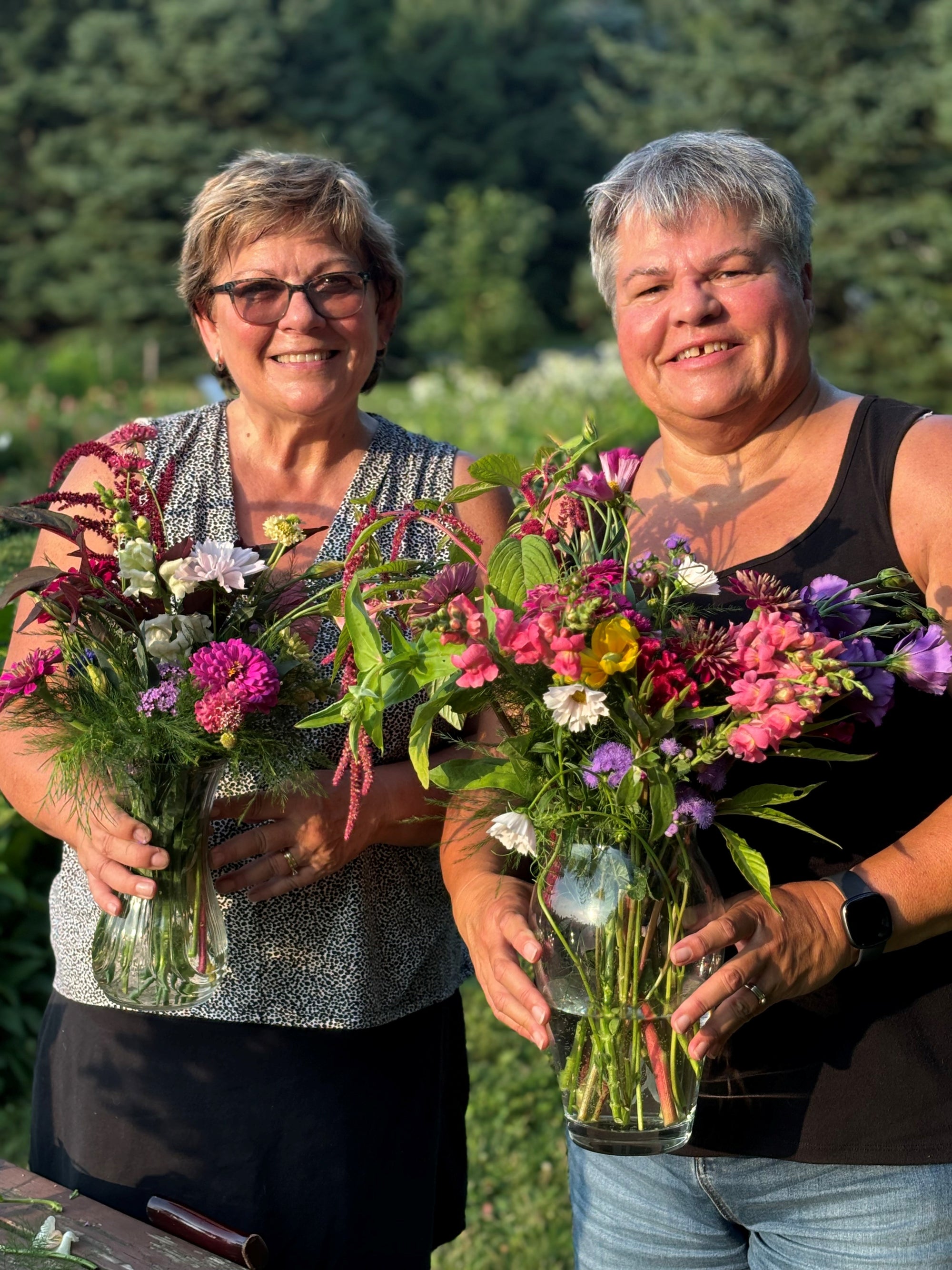 'FLOWER HAPPY HOUR' , BRING YOUR OWN VASE  evening in the Flower Fields .. RAIN DATE CHANGE  NOW ThursdayJuly 30th 5:30 -7:30 pm