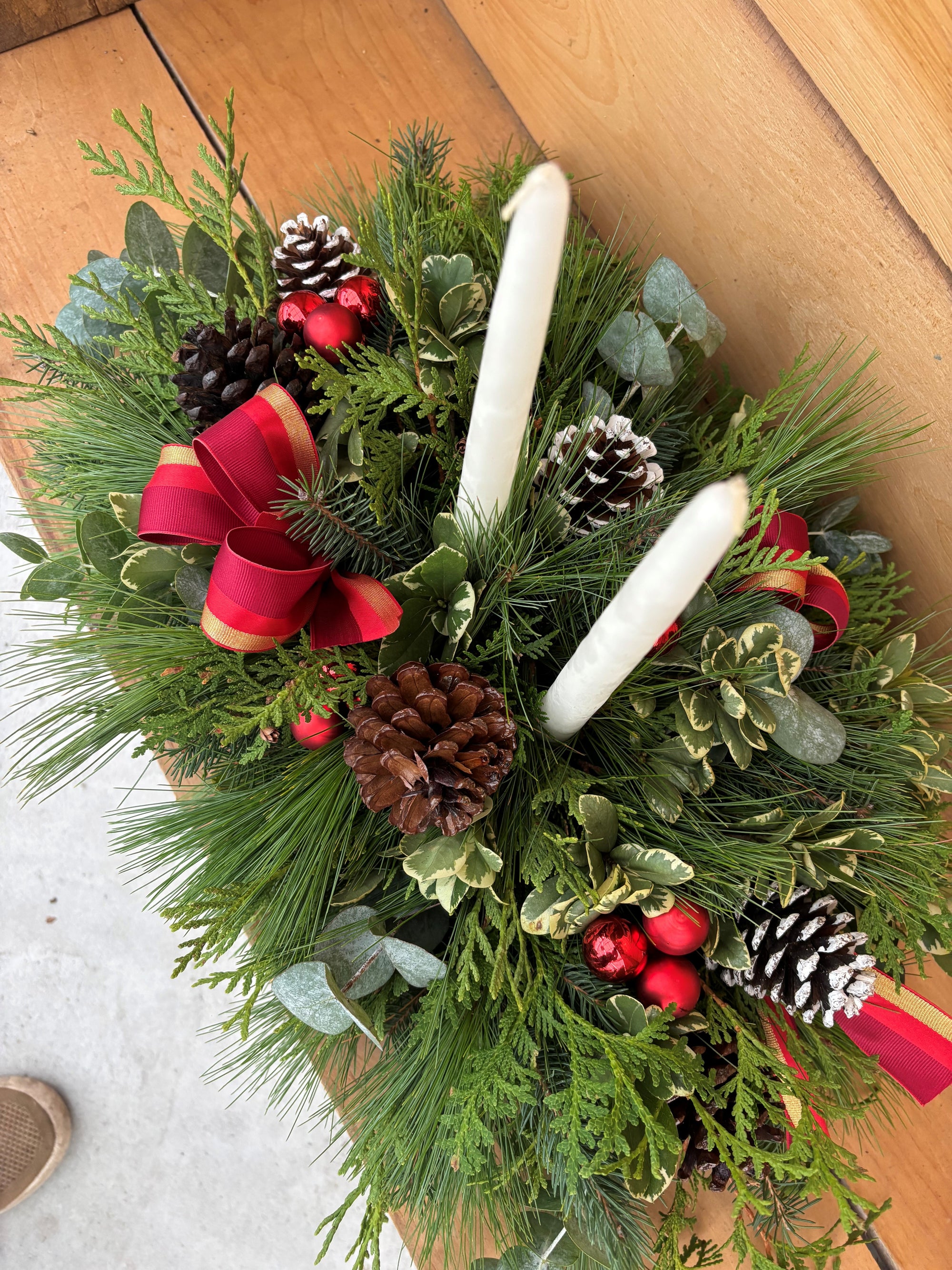 GLOW - Classic Candle Centrepiece workshop NEW!!!    Sun Dec. 7th 1:30 pm - 3 pm