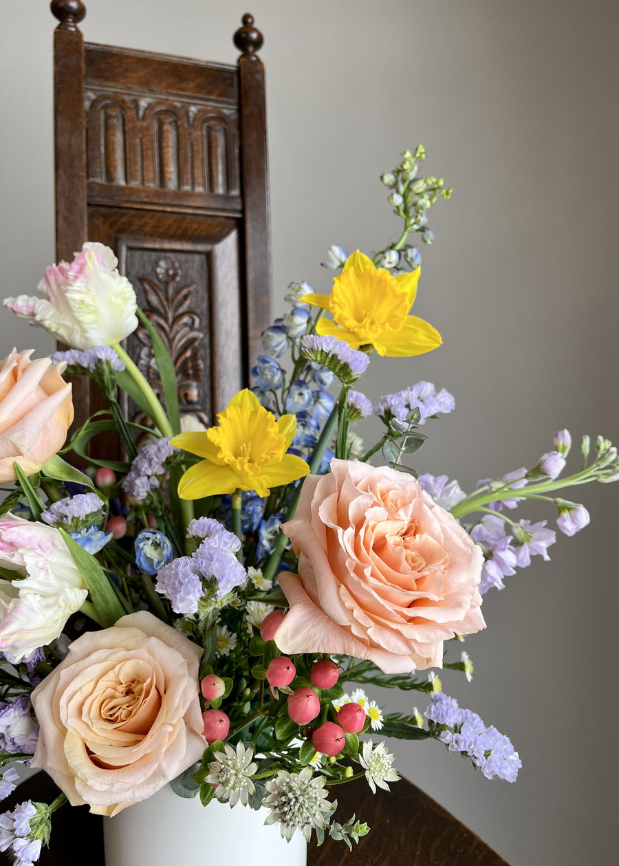 Blossoms & Brunch - A Floral Exploration of Colour Palettes