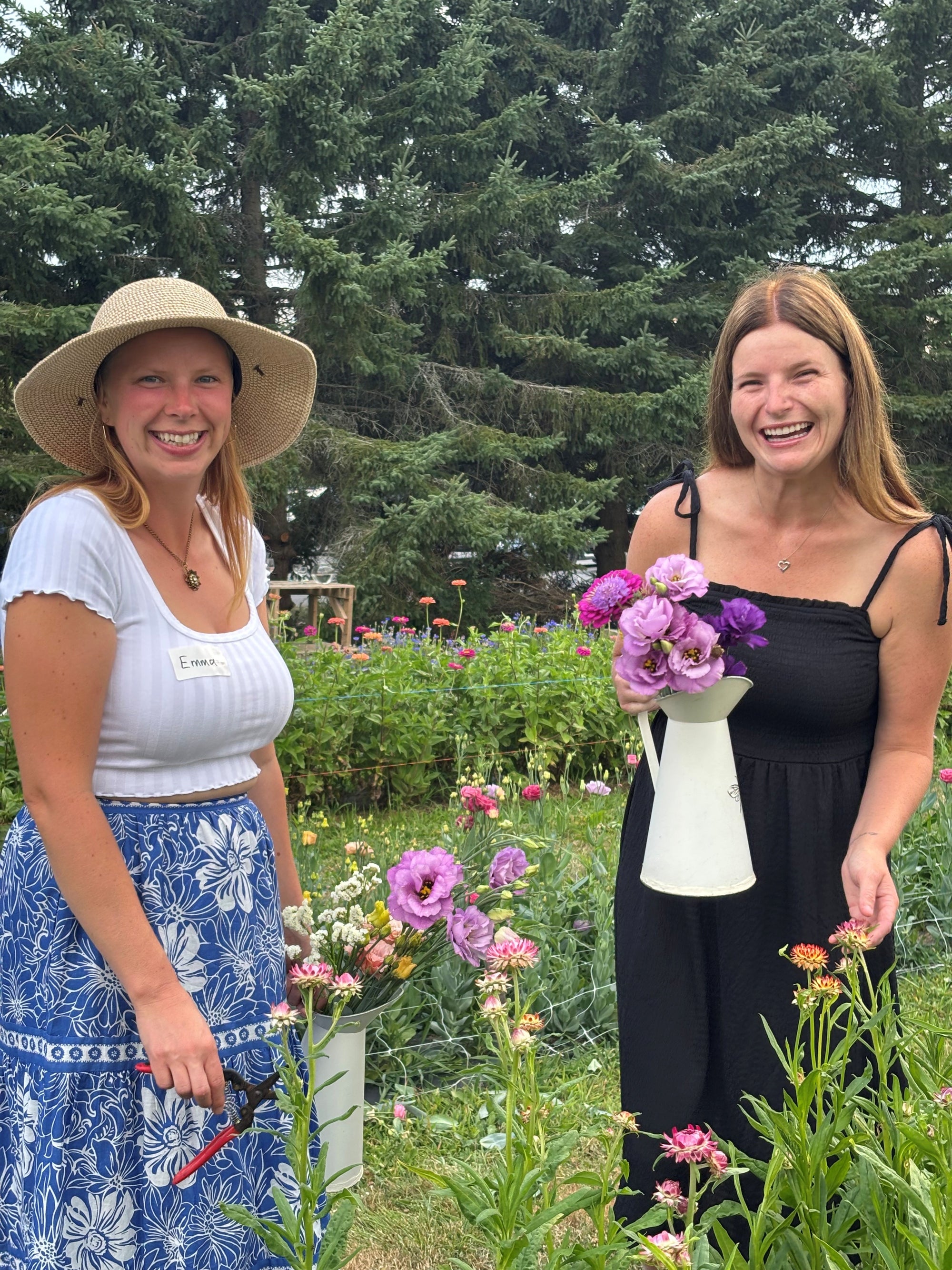 'FLOWER HAPPY HOUR' , BRING YOUR OWN VASE  evening in the Flower Fields .. RAIN DATE CHANGE  NOW ThursdayJuly 30th 5:30 -7:30 pm
