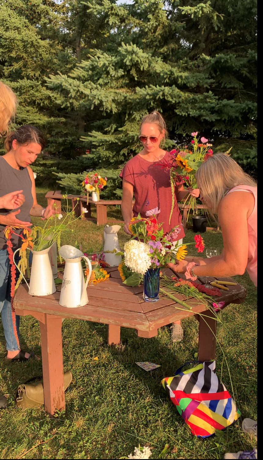 'FLOWER HAPPY HOUR' , BRING YOUR OWN VASE  evening in the Flower Fields .. RAIN DATE CHANGE  NOW ThursdayJuly 30th 5:30 -7:30 pm